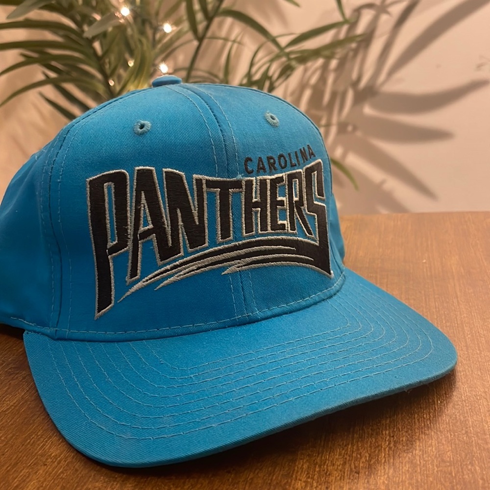 Vintage Starter Carolina Panthers Snapback